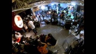 Circus Mind   -  Who can it  be now -   Motodax Motor Caffé Curitiba