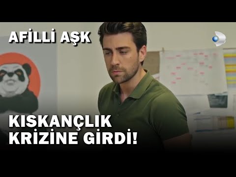 Kerem, Kıskançlık Krizine Girdi! - Afili Aşk Özel Klip