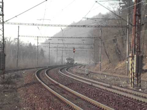 750 701 na čele R 1245 - Praha Velká Chuchle - 26.2.2011.