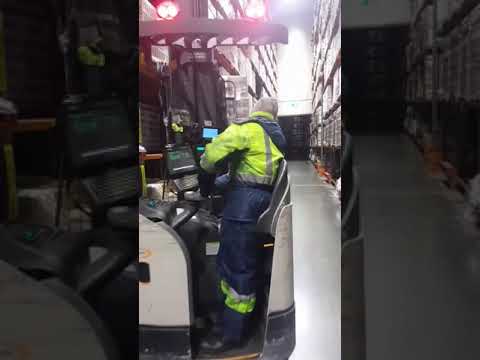 Fast high reach forklift operator