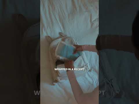 this diaper bag is every Mom's MUST-HAVE @itzyritzy #itzyritzy #momessentials #fashion #motherhood