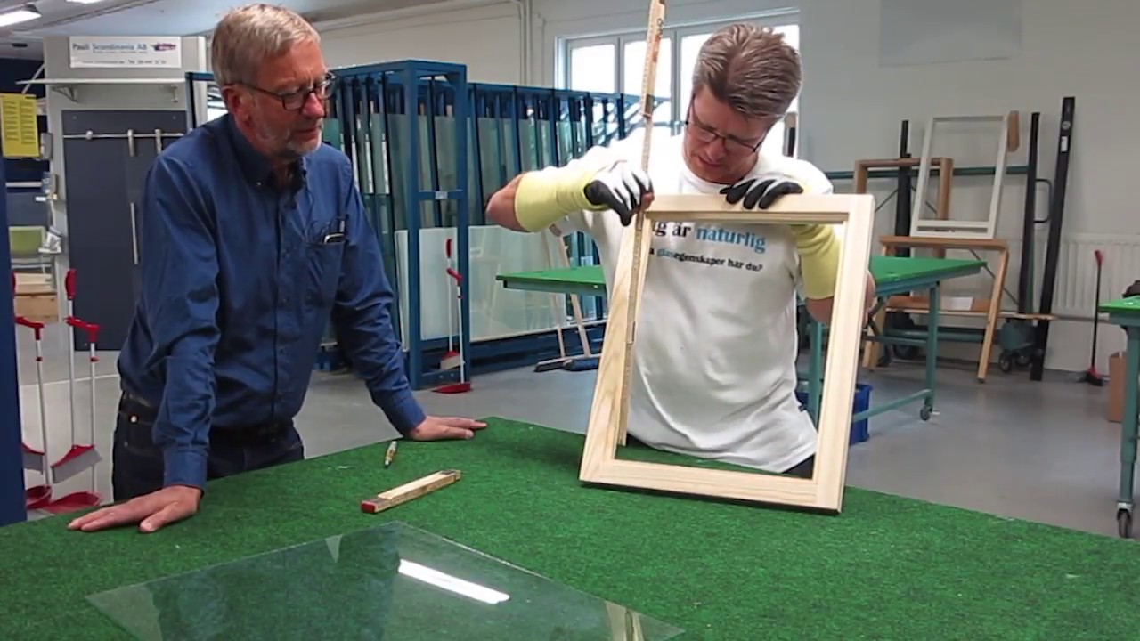 Måttagning av glas till fönsterbåge