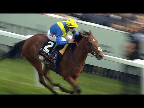 Crowning moment! DESERT CROWN is sensational in the 2022 Cazoo Derby at Epsom!