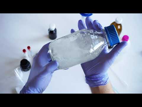 Ambrotypia - przygotowanie roztworu osolonego kolodionu fotograficznego