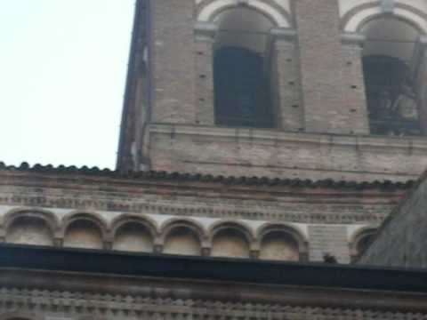 Le campane di Lodi - Basilica Cattedrale di S. Maria Assunta (3). video 13