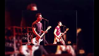 Green Day - In The End (live at the Fillmore, 1996)