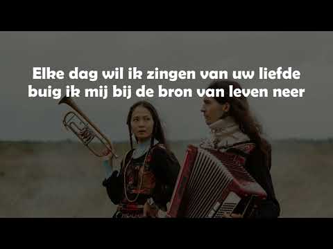 Opwekking met tekst 607 Machtige Redder (versie 2)