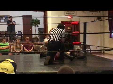 Mike Montero vs Osirus West