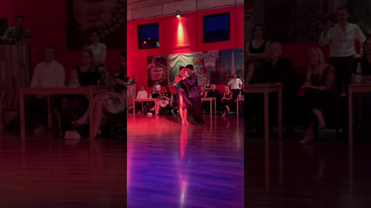 Valseando a Treviso con Silvina Tse. #silvinatse #julioalvarez #tangoargentino