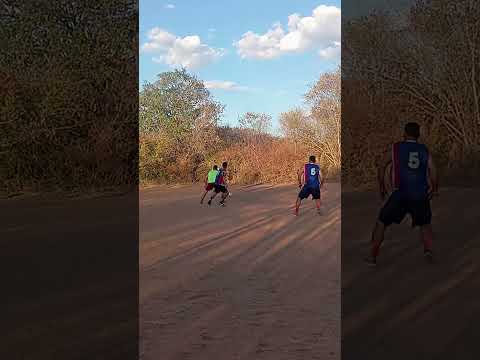 gol do artilheiro Moisés no sussuarana