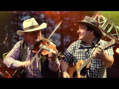 ALEKSANDR BELKIN & THE ROAD BAND - Nezinau kodel man neramu (A.Belkin) Cajun version