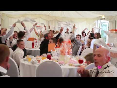 Napkin Waving From The Best Singing Waiters