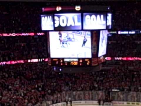 United Center Erupts As Andrew Ladd Scores OT Winner in Game 4 v. Canucks