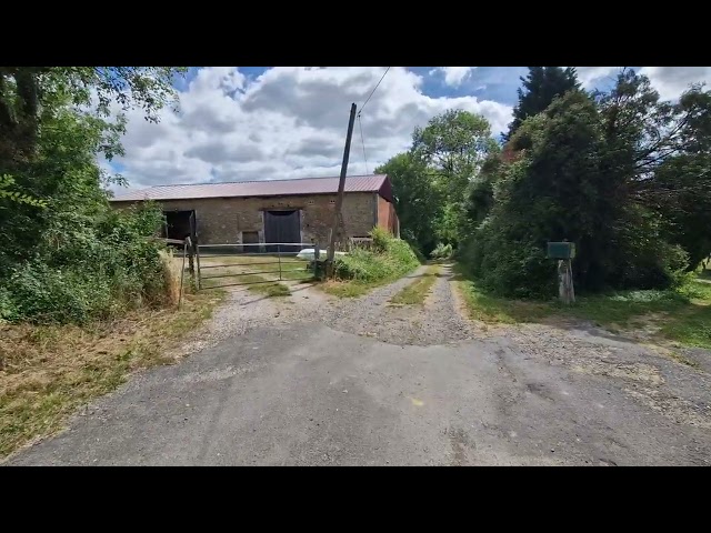 Tr&egrave;s belle propri&eacute;t&eacute; &eacute;questre de 14 ha