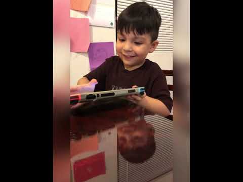 Unboxing Roblox chillthrill 709 and Simon god 68 and redeeming codes