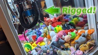 How claw machines are RIGGED (how claw machines work)