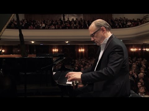 Marc-André Hamelin & Jacek Kaspszyk perform Johannes Brahms' Piano Concerto No. 2, Op. 83