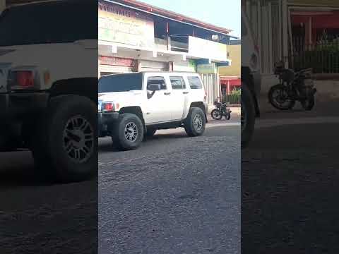 Centro de Las Vegas, Cojedes, Venezuela. Tráfico.