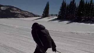 preview picture of video 'Kids skiing at Bridger Bowl, Bozeman, Montana'
