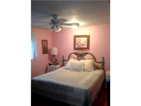 27500 SW 164 CT,Miami,FL 33031 House For Sale
