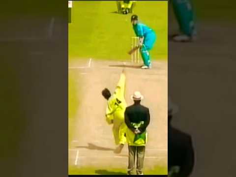 Shoaib Akhtar Fastest Inswing Yorker Vs Adam Parore - Amazing Delivery #cricket #fastyorker subscrib