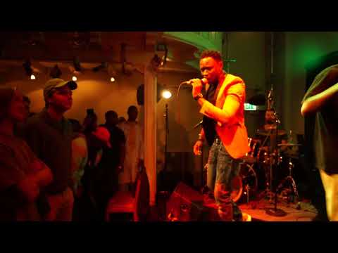 B-Da Sufi Things we do for money with Singateh Live @ Reggae meets hip hop 2017