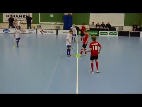 E2-pojat NST - Sudet maaleja