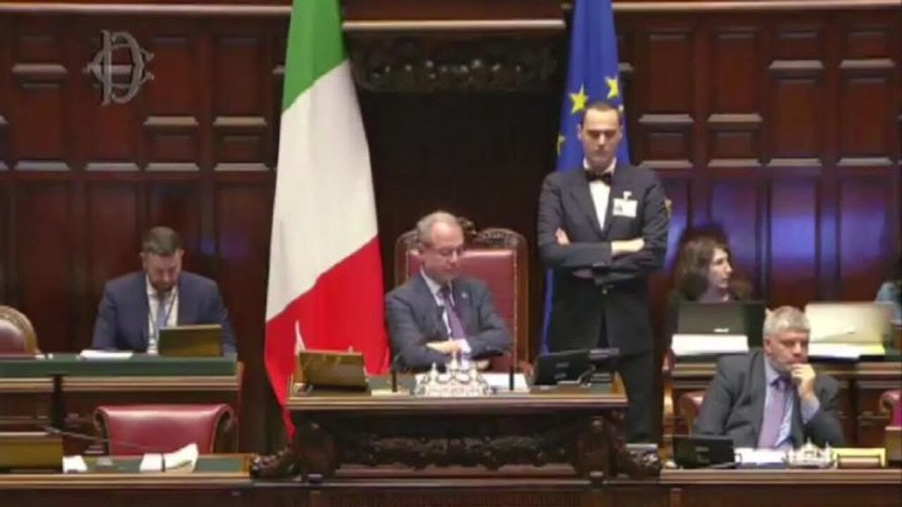 Caso Almasri, Serracchiani: Siete fuggiti a responsabilità giudiziarie, ma restano quelle politiche