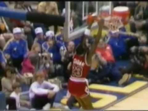 Michael Jordan 360 off the Bounce 1985