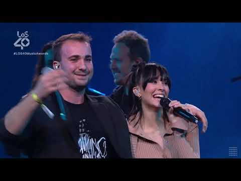 Aitana con: Zzoilo, Pablo Alboran y Álvaro de Luna (Los40 Music Awards 2021)🎶