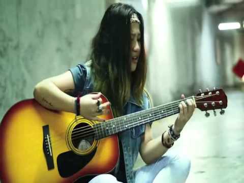 Hillsong Young & Free Alive(acoustic) (Hillsong Young & Free   Alive(acoustic))