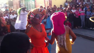 preview picture of video 'Silao Gto. Danza del Torito La Cacahuata - Fiesta San José de Barrio Nuevo 2014'
