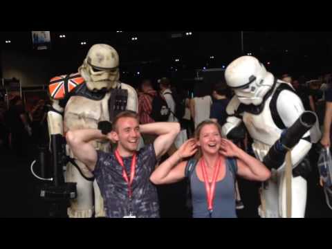 Sandtrooper making arrest