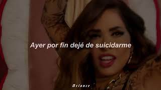 Mon Laferte, Gloria Trevi - La Mujer ( Video Oficial + Letra )