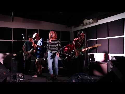 Night Over Alaska - 143 (LIVE)