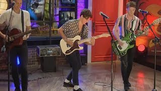 The Vamps - Just My Type (Live at Mexico)