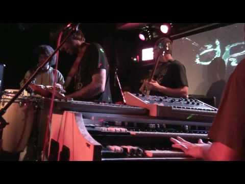 Dopapod 'the Happy Song' @ Savanah's in Albany NY 11.21.09