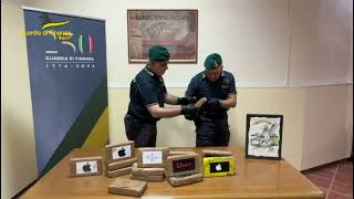 trasportava-22-chili-di-cocaina-nel-furgone-arrestato-corriere-della-droga