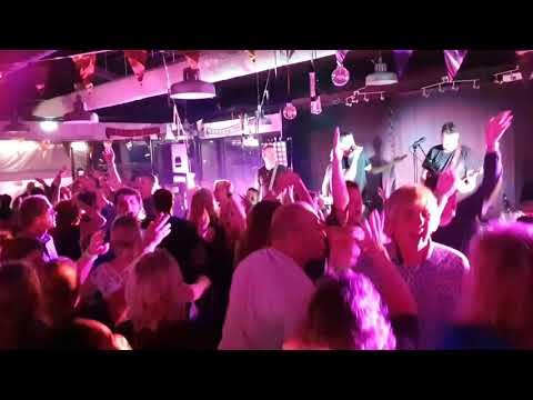 Wasmeer LIVE in Concert: FUSEBOX Coverband