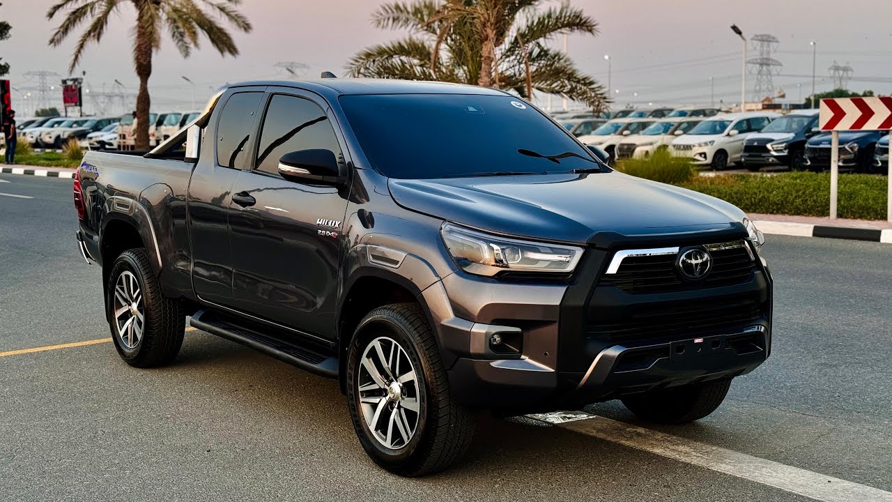 Toyota Hilux SMART CAB | 2022 | 2.8L DIESEL ENGINE |  IRON ROLL BAR | 4 X 4 video