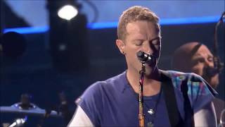 &quot;Birds&quot; - Coldplay Live! (HD) Rose Bowl 2016