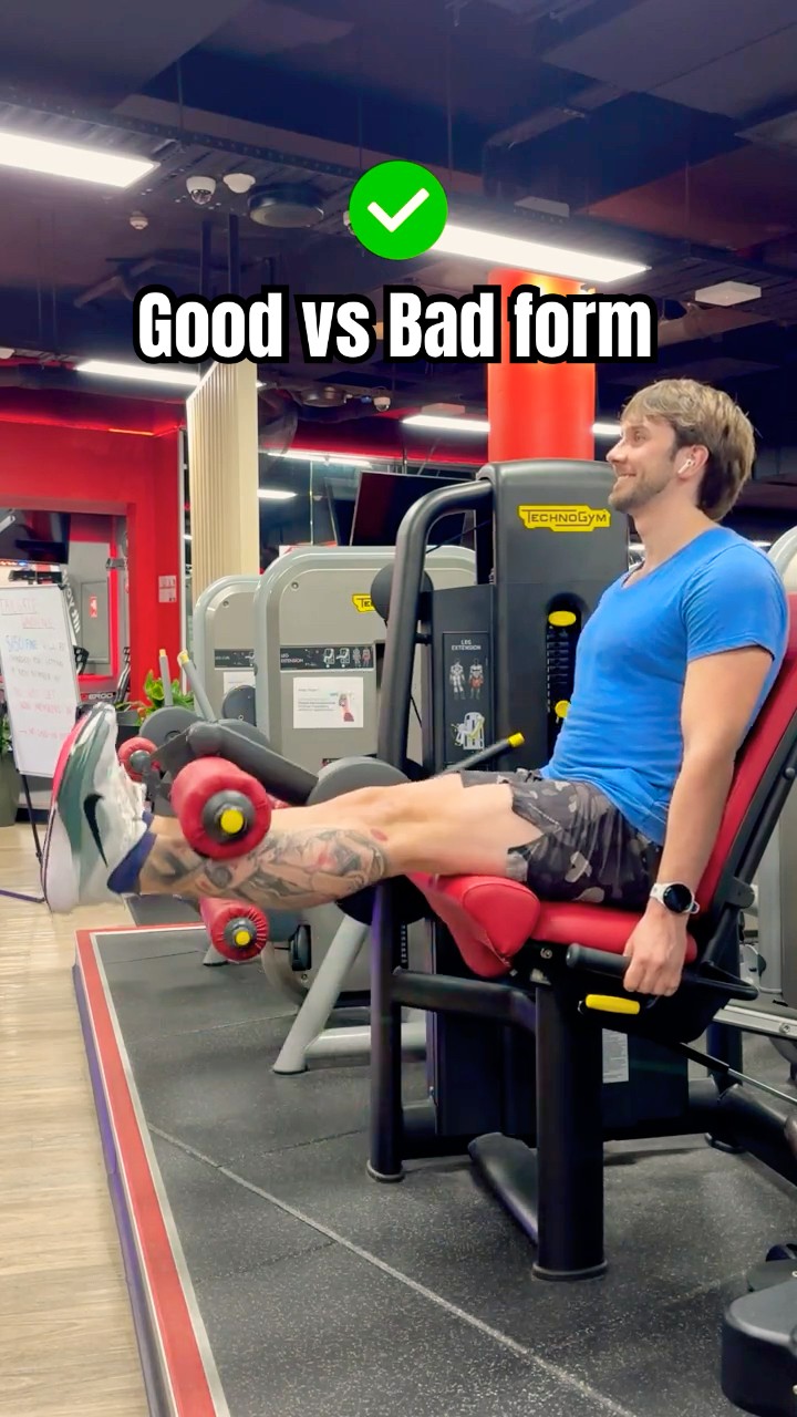 Leg Extensions Good Form & Common Mistakes
