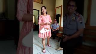 Download lagu Orang Stress di Sawer ama bapak Polisi. mp3