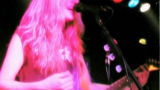 The Donnas - Live &quot;Wasted&quot; // Tribal Area