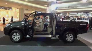 Toyota Hilux Vigo Champ by DSC-HX9V (1)