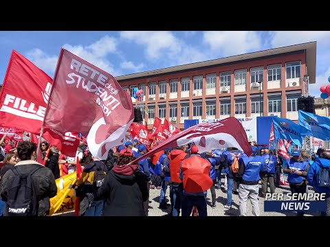 Cgil in piazza contro il #Superbonus Cgil in piazza contro il #Superbonus