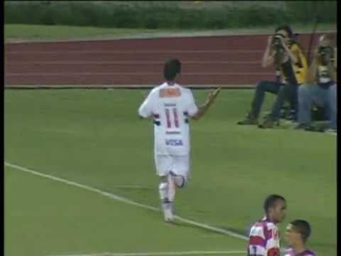 São Paulo 2x1 Linense - Gol Marlos - Paulistão 2011