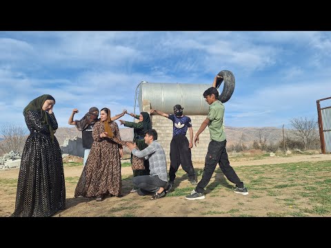 Nazgol and Maryam: life without romantic love