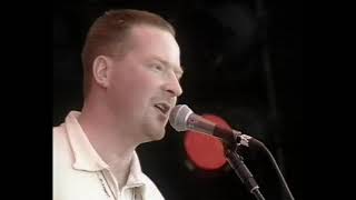 Kitchens of Distinction - Remember Me Live Reading Festival 28.08.94