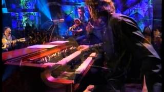 Chris Isaak - Somebody's Crying (MTV Unplugged) [HD]